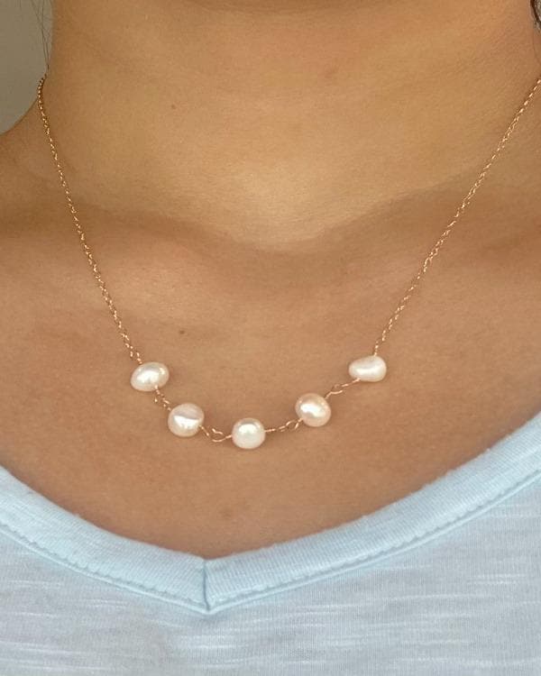 styleinshop Necklace-Gemstone Freshwater white Pearl Necklace