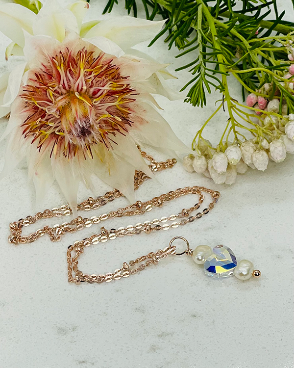 Pretty Heart Swarovski Crystal Necklace with Pearl June Birthstone